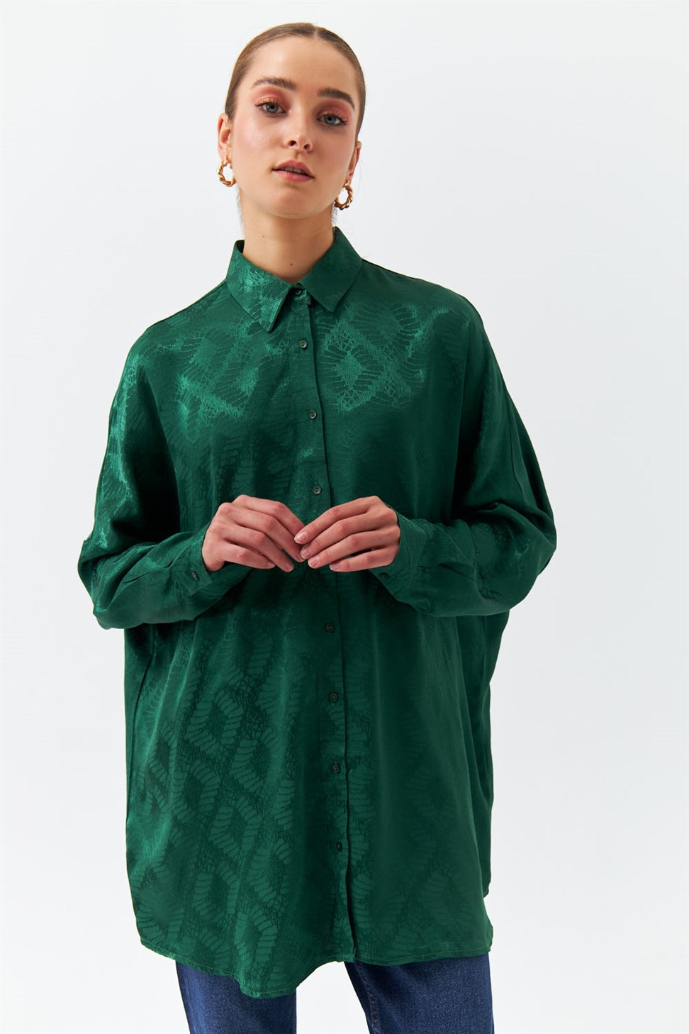Modest Low Shoulder Jacquard Oversized Emerald Green Women Shirt