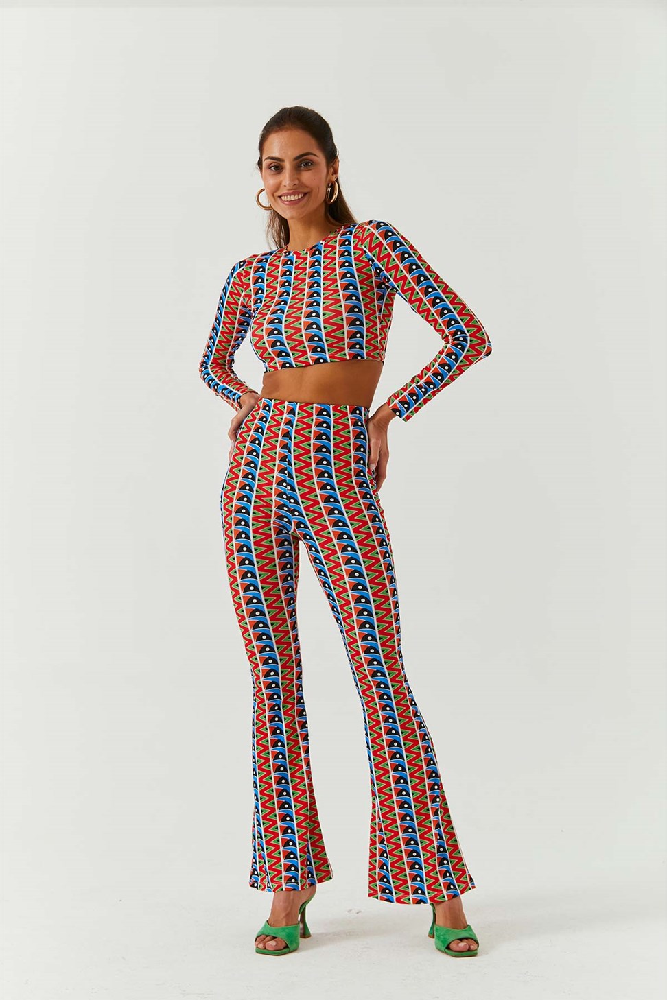 Colorful patterned Crop Blue Womens Team